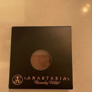 Anastasia Beverly Hills-Eyeshadow Singles-PLUM SMOKE